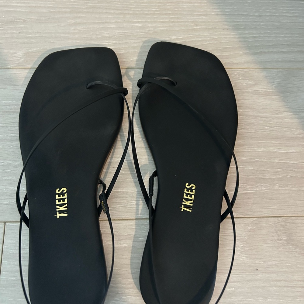 TKEES Millie Strappy Square toe sandal - Picture 2 of 3